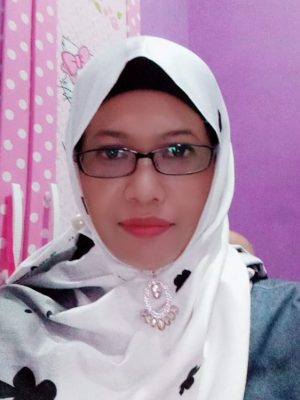 Yulie Purwaningsih, S.S. Yulie Purwaningsih, S.S.